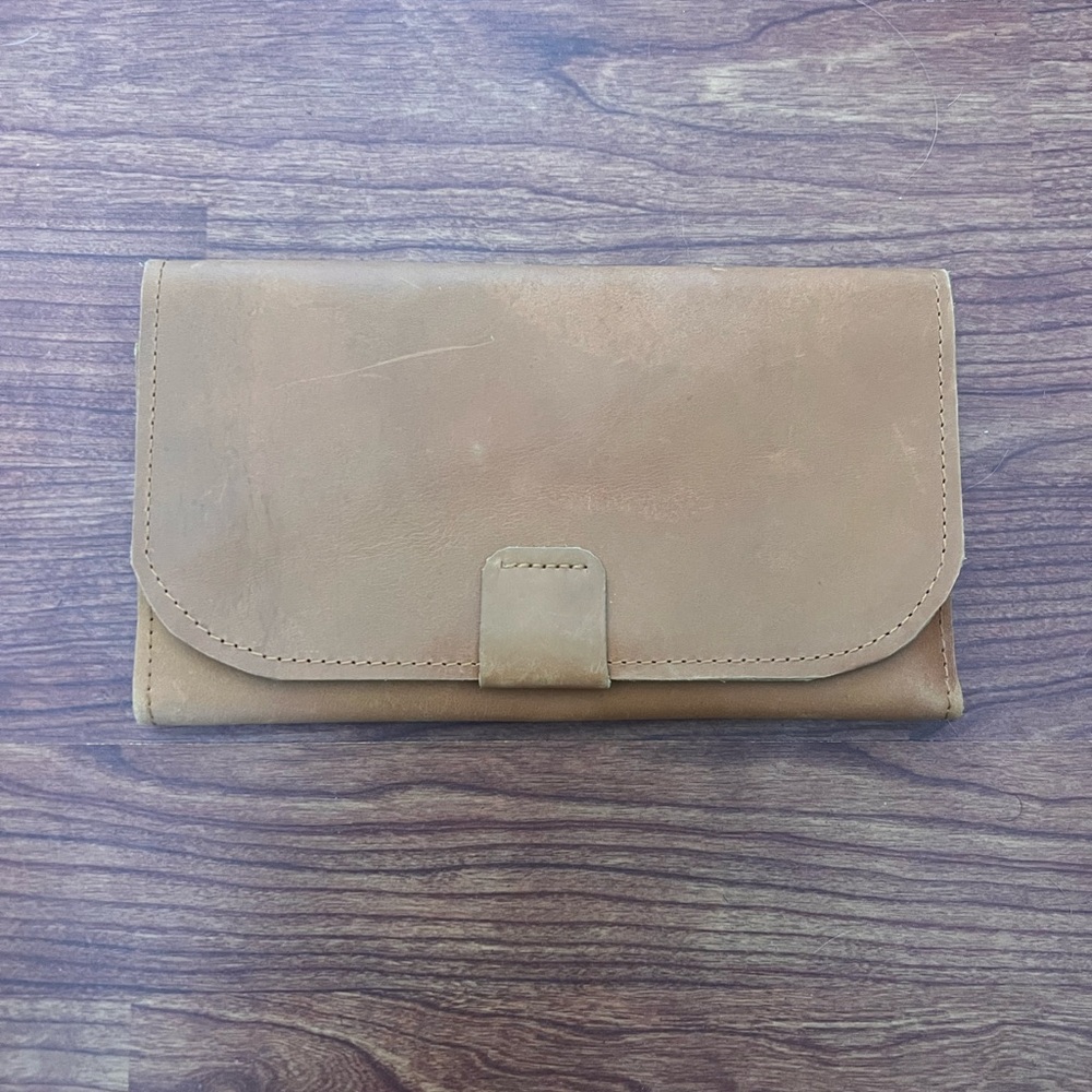 ABLE Whiskey Leather Clutch Wallet